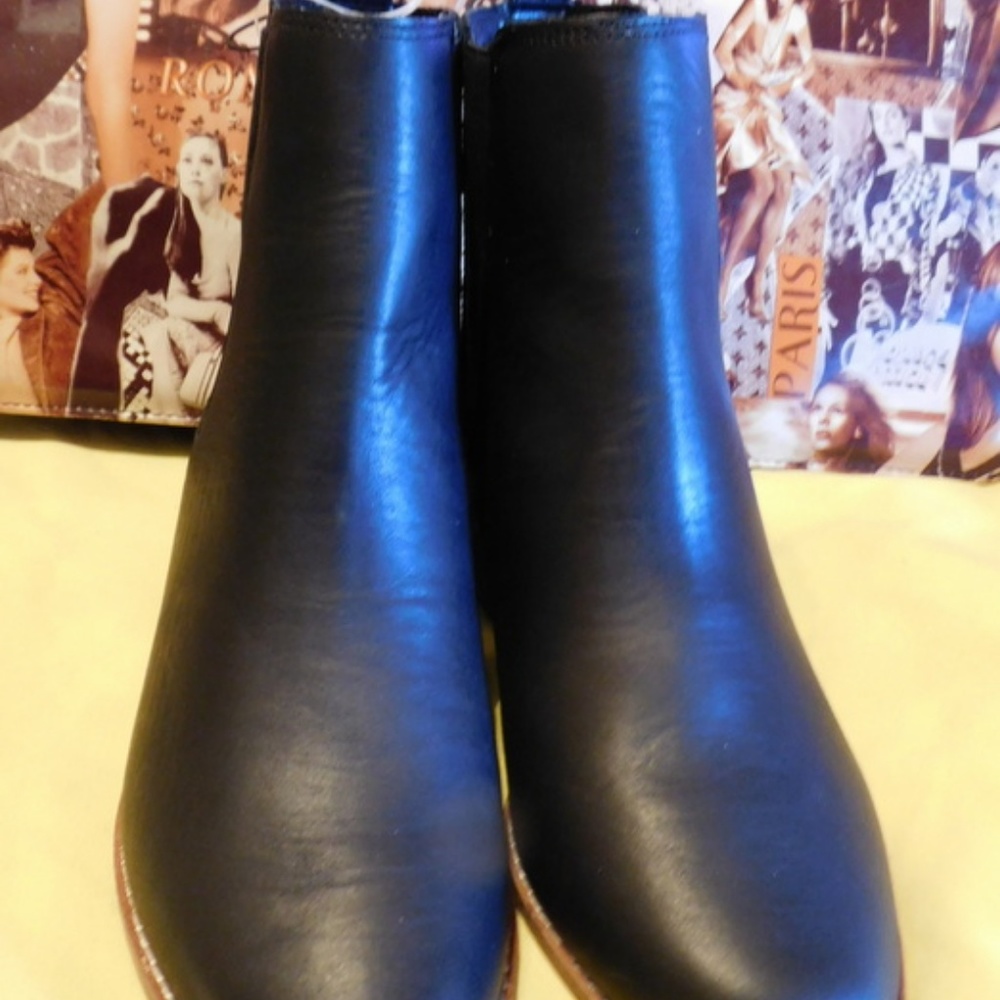Gap Women  Boots NWOT - Picture 4 of 8